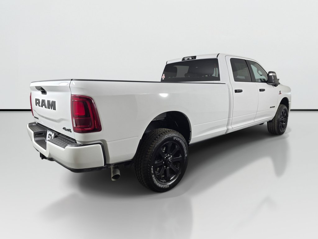 New 2026 RAM 3500 Big Horn AWD/4WD image 4