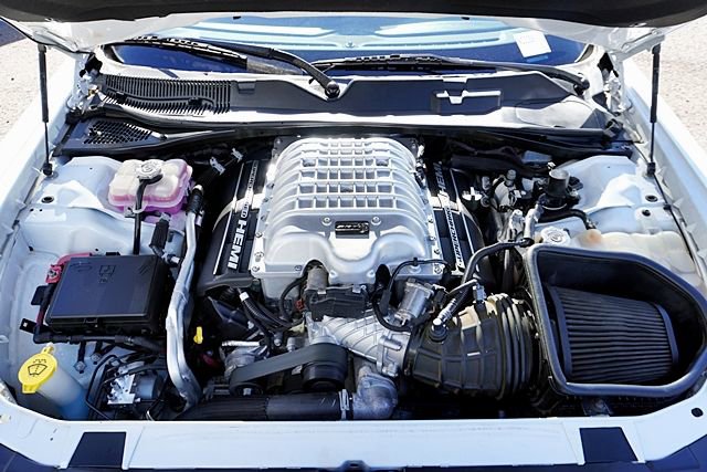 Used 2019 Dodge Challenger SRT Hellcat Redeye image 36