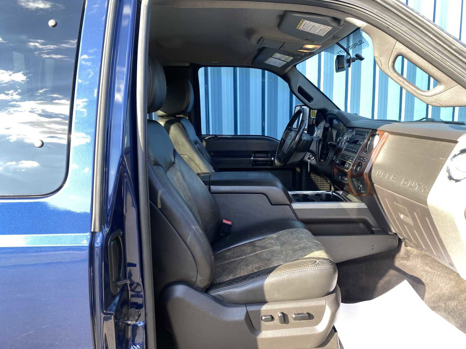 Used 2011 Ford F350 Lariat w/ Lariat Interior Pkg image 23