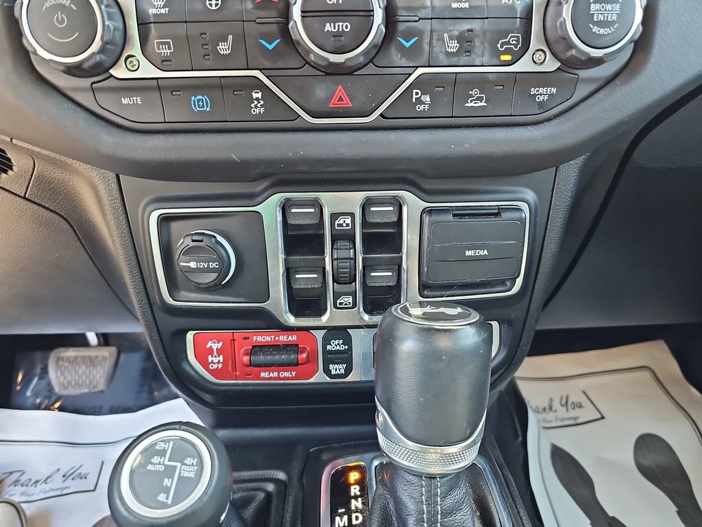 Used 2024 Jeep Wrangler Unlimited Rubicon 4xe image 33