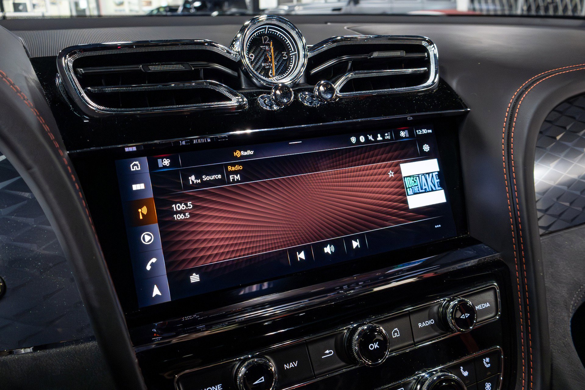 Used 2021 Bentley Bentayga Speed AWD/4WD image 10