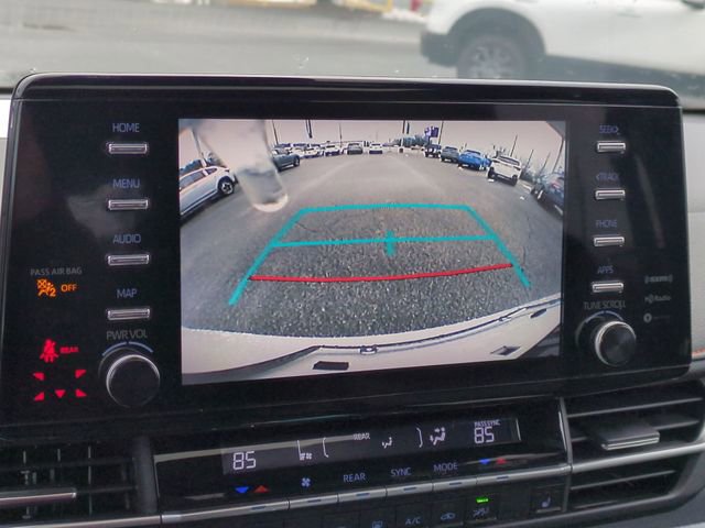 Used 2023 Toyota Sienna XSE image 22