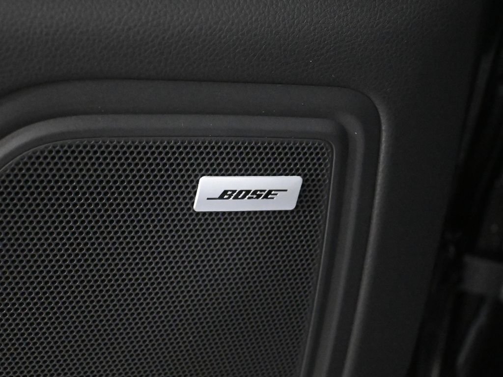 New 2026 Porsche Macan AWD/4WD image 35