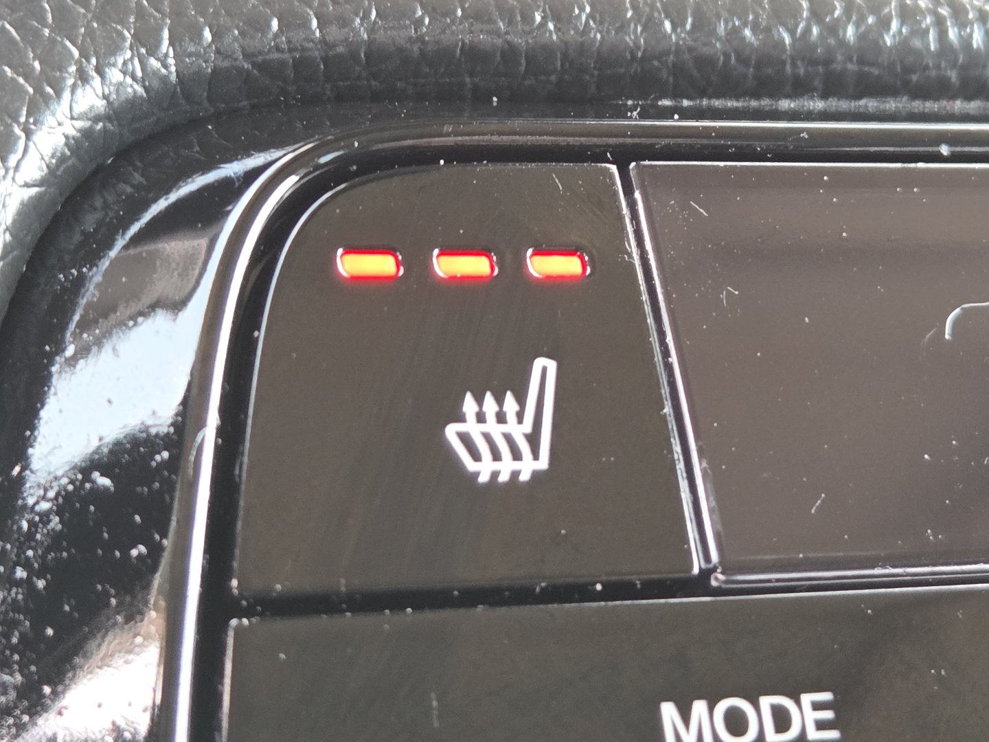 Used 2025 Honda Pilot Touring image 6