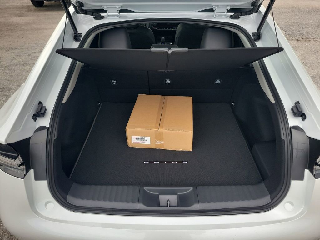 New 2026 Toyota Prius XSE image 22