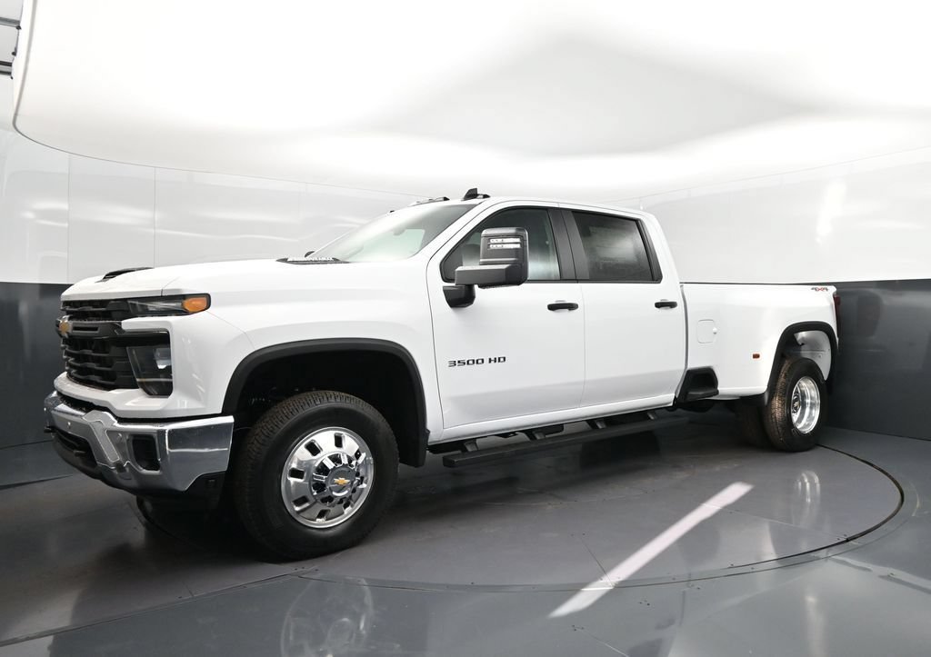 New 2026 Chevrolet Silverado 3500 W/T AWD/4WD image 3