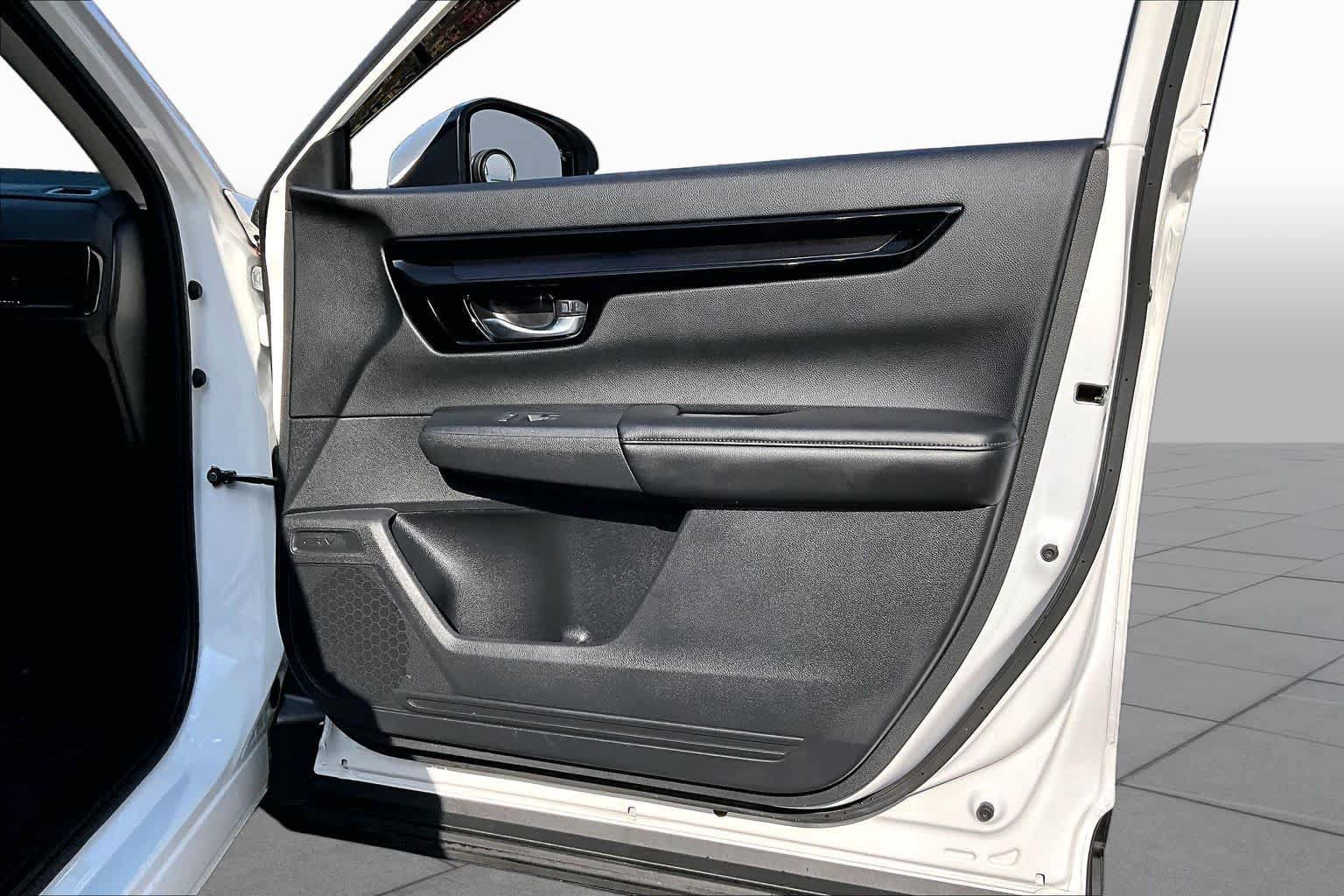 Used 2025 Honda CR-V EX-L image 21
