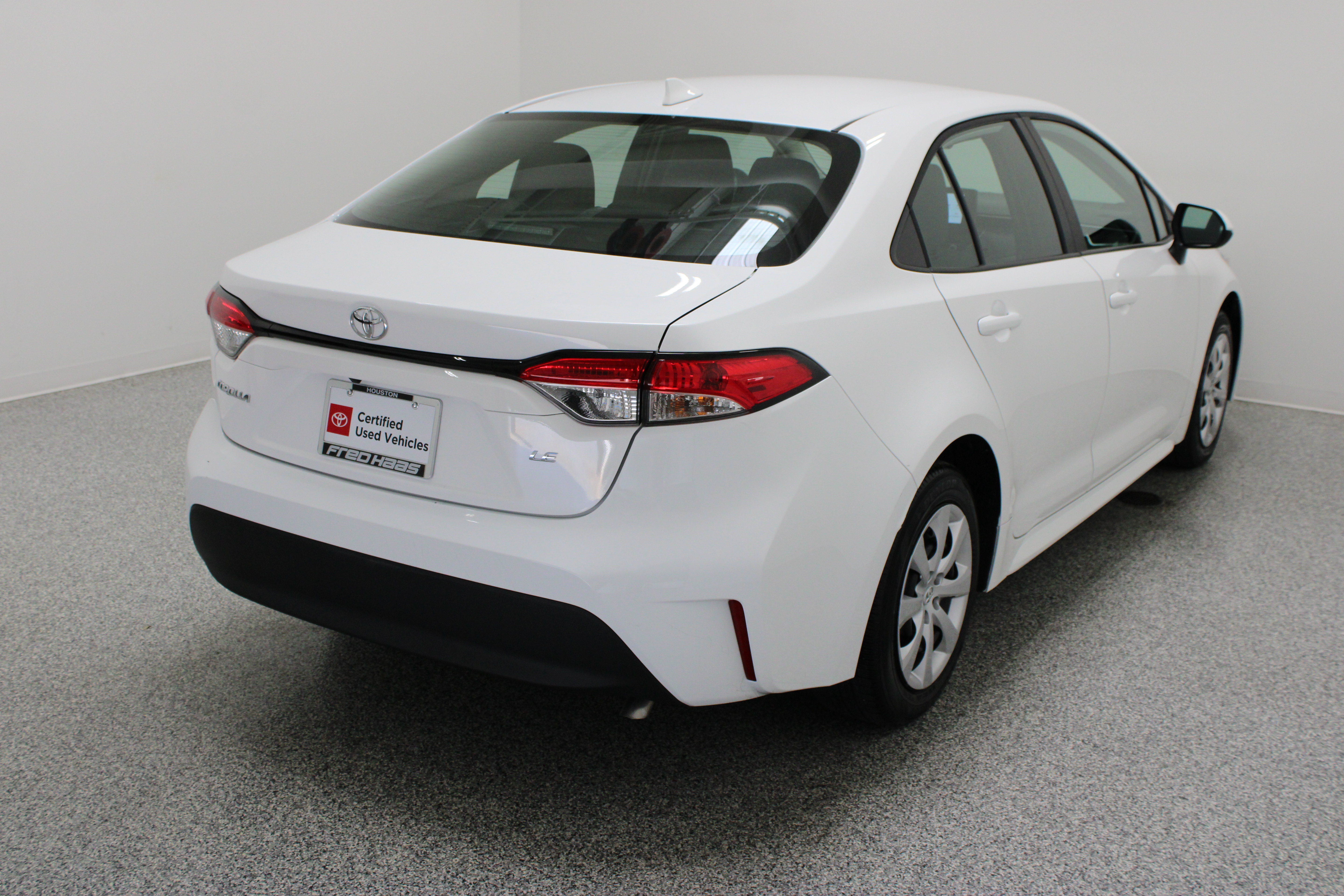 Certified 2026 Toyota Corolla LE FWD image 7