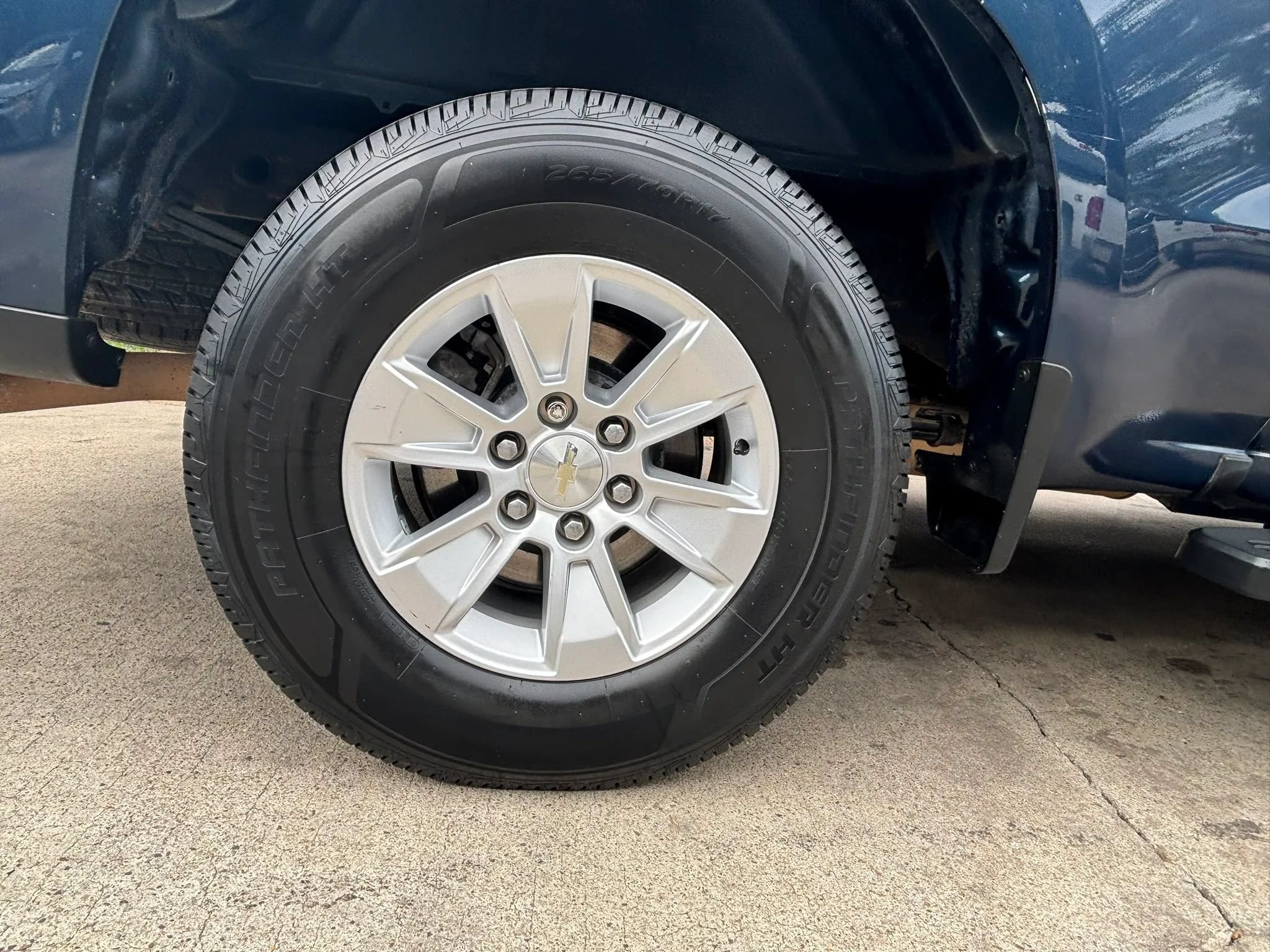 Used 2019 Chevrolet Silverado 1500 LT w/ Trailering Package RWD image 23