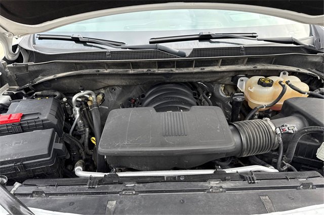 Used 2022 Chevrolet Tahoe High Country w/ Premium Package 2 image 11