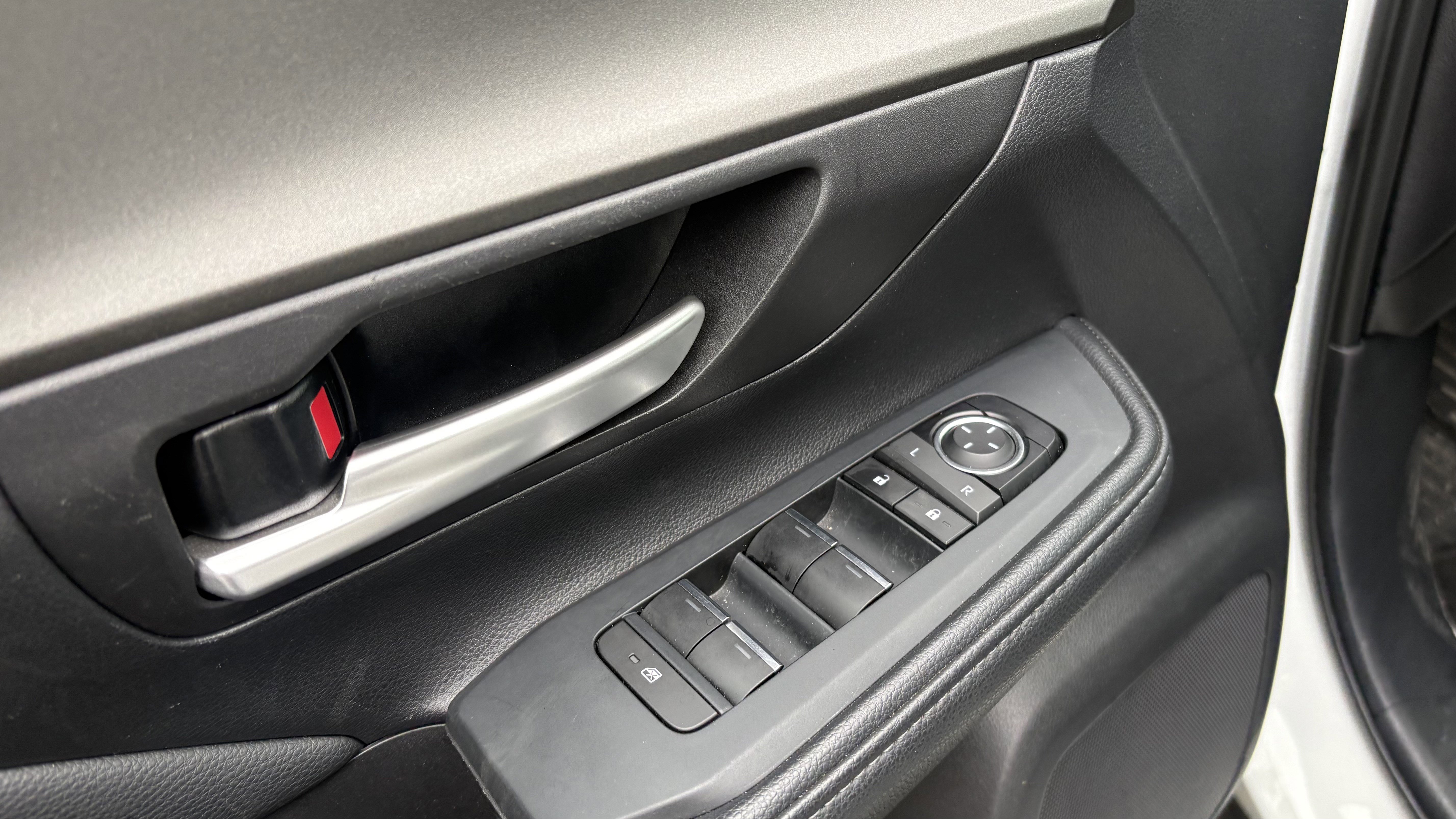 Used 2025 Toyota Grand Highlander AWD image 17