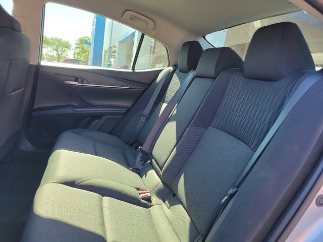 Used 2025 Toyota Camry LE w/ Convenience Package FWD image 10