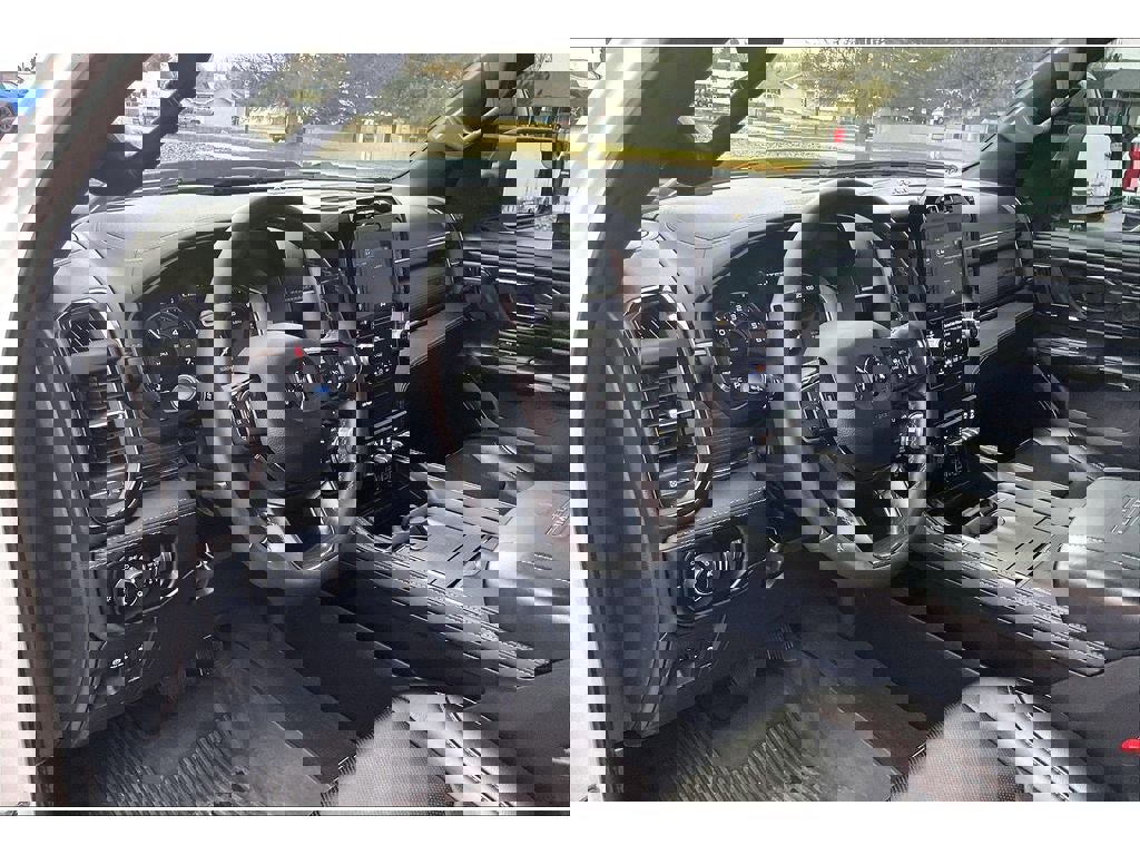 Used 2024 RAM 1500 Limited image 16