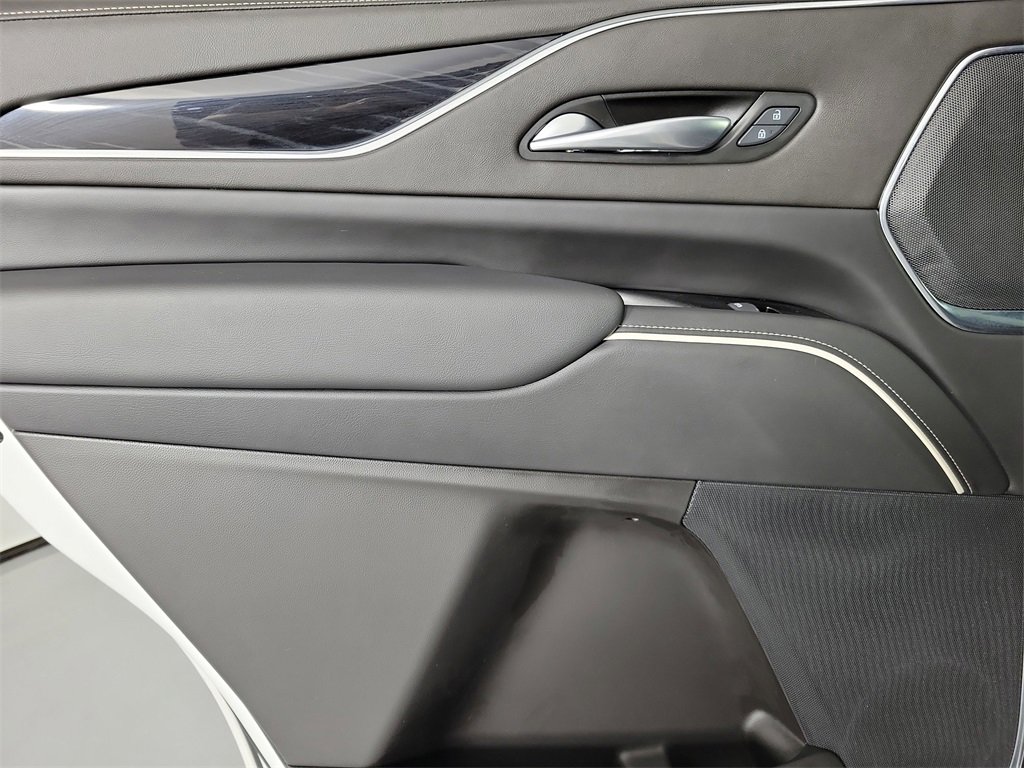 Certified 2024 Cadillac Escalade Sport w/ LPO, ONYX Package image 14