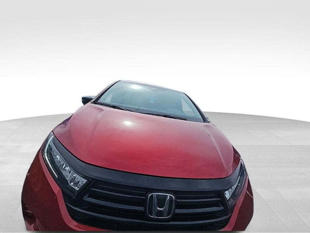 Used 2024 Honda Odyssey Sport image 3