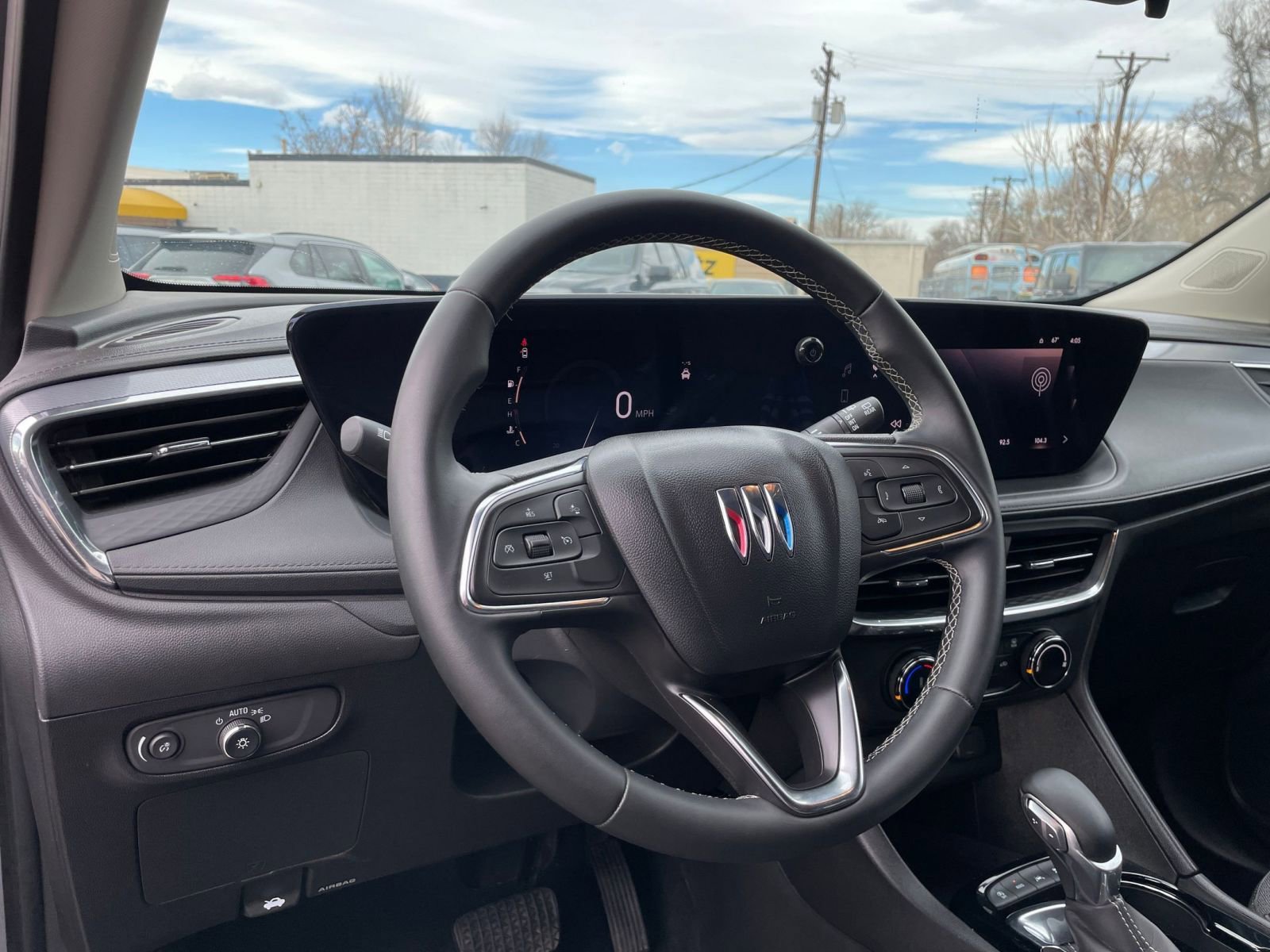 Used 2025 Buick Encore GX Preferred image 33