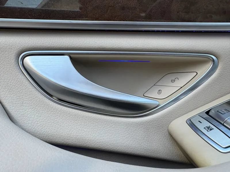 Used 2014 Mercedes-Benz S 550 Sedan image 40