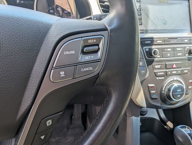 Used 2019 Hyundai Santa Fe XL AWD/4WD image 17