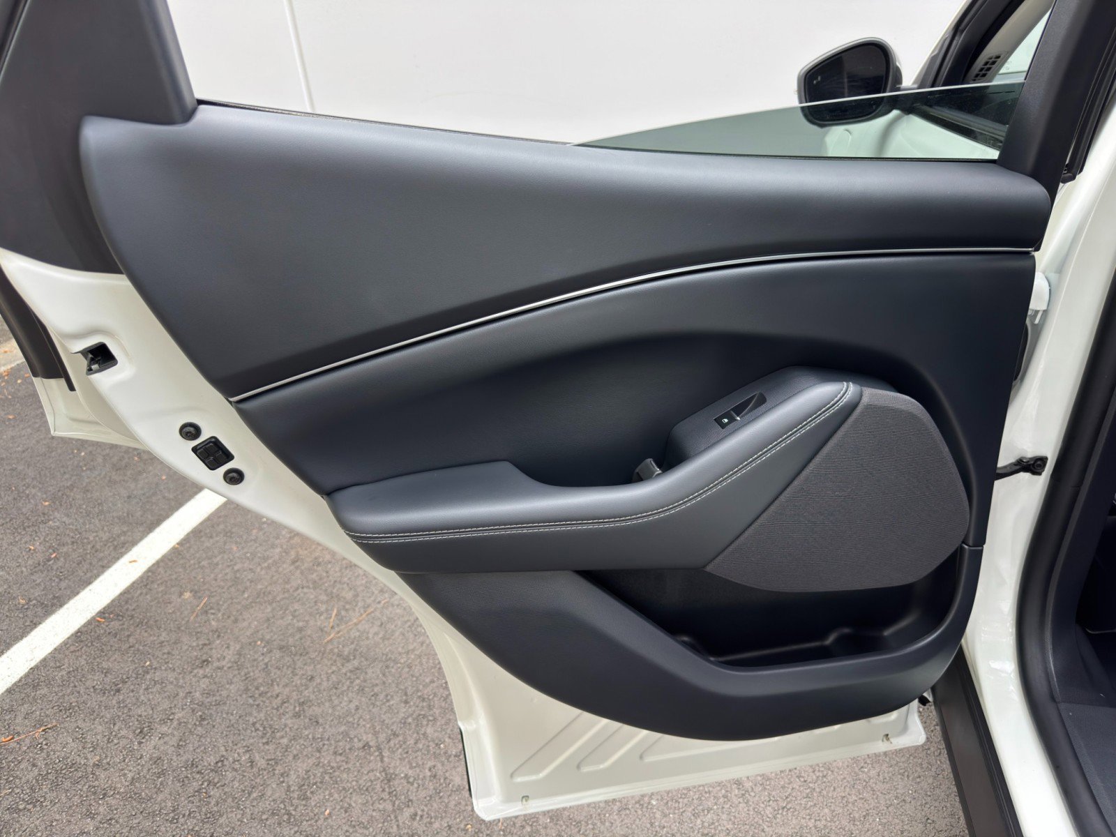 Used 2024 Ford Mustang Mach-E Select w/ Comfort Package Lite RWD image 41