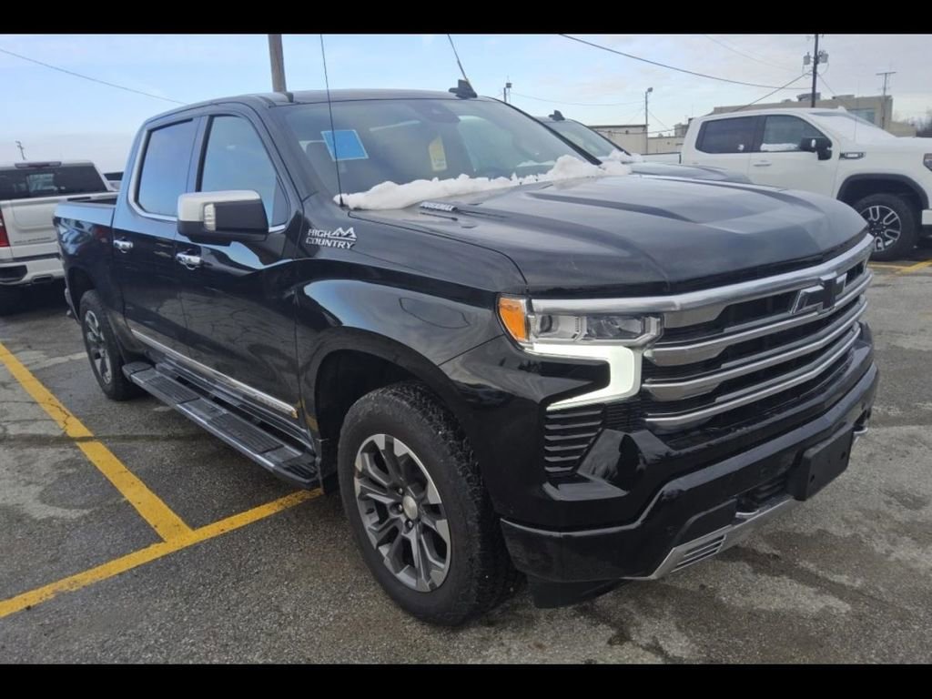Used 2025 Chevrolet Silverado 1500 High Country w/ Technology Package image 6