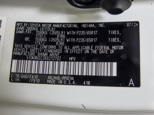 Certified 2024 Toyota Sienna LE image 26