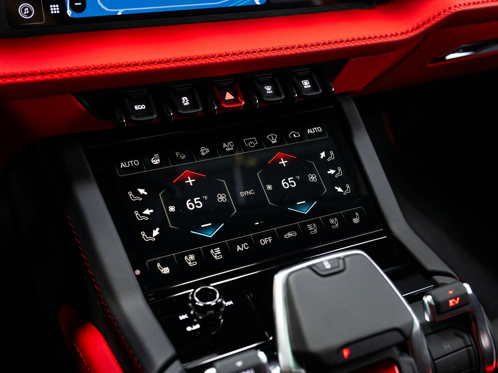 Used 2025 Lamborghini Urus SE AWD/4WD image 88