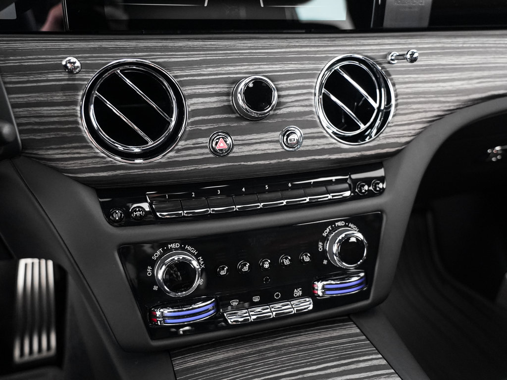 Certified 2023 Rolls-Royce Ghost AWD/4WD image 24