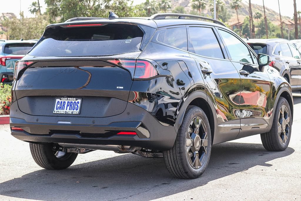 Certified 2026 Kia Sportage X-Line w/ X-Line Premium Package AWD/4WD image 9