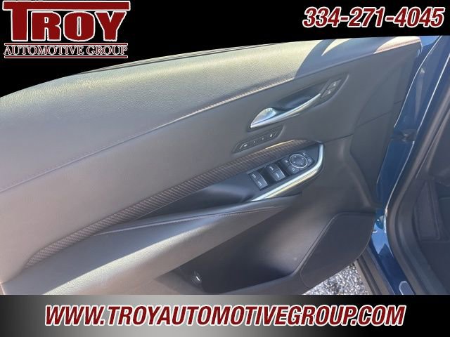 Used 2019 Cadillac XT4 Sport AWD/4WD image 38