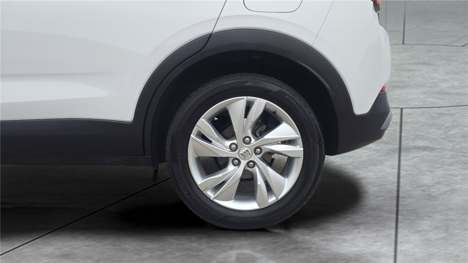 Used 2024 Buick Encore GX Preferred FWD image 28