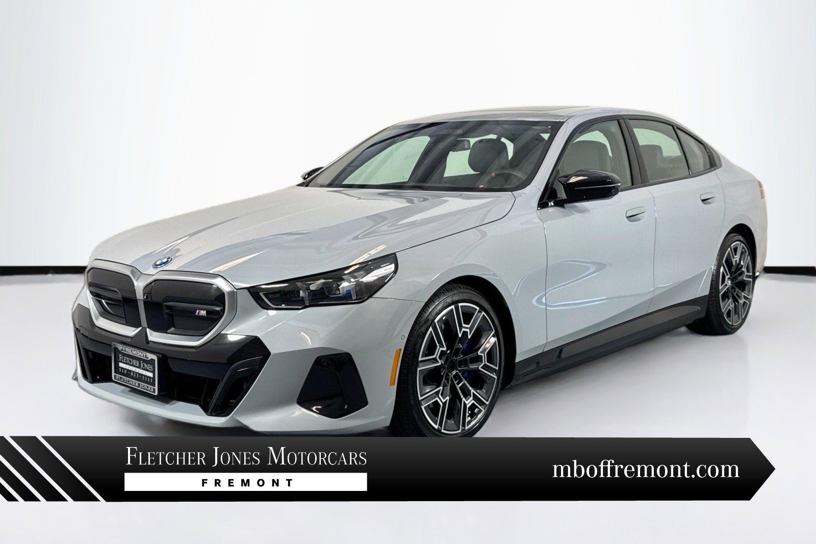 Used 2025 BMW i5 M60 w/ Premium Package image 1