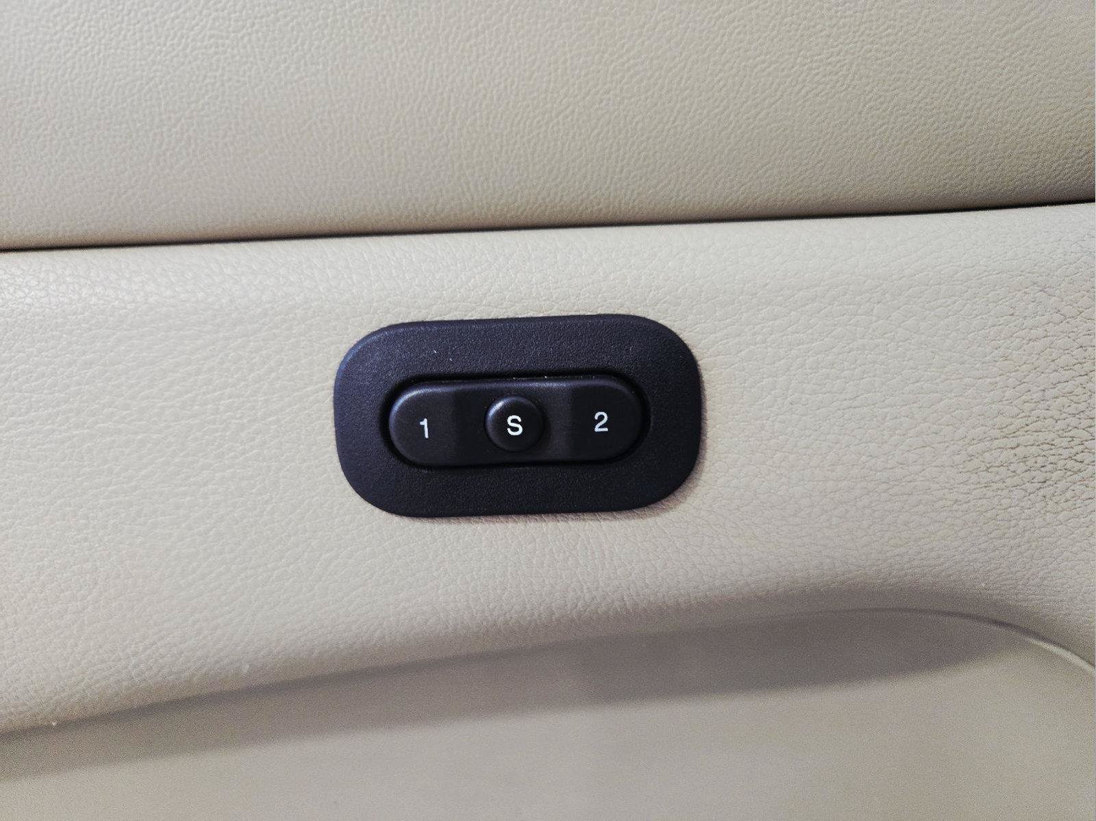 Used 2015 Jeep Grand Cherokee Limited AWD/4WD image 12