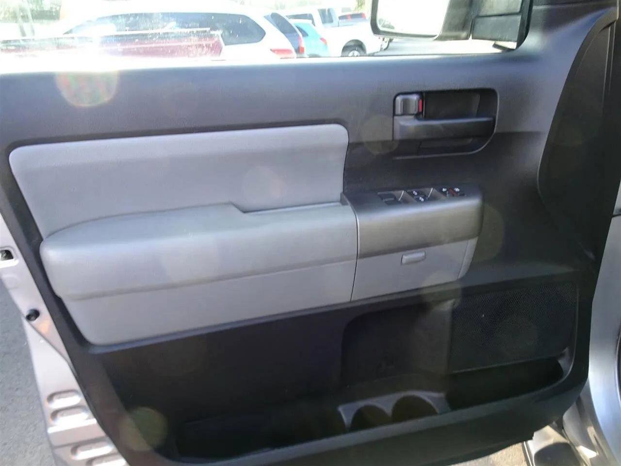 Used 2012 Toyota Sequoia SR5 image 22