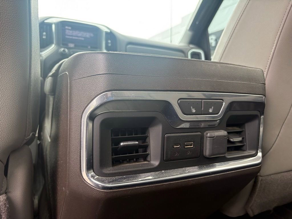 Used 2020 Chevrolet Silverado 2500 LTZ w/ LTZ Premium Package image 17