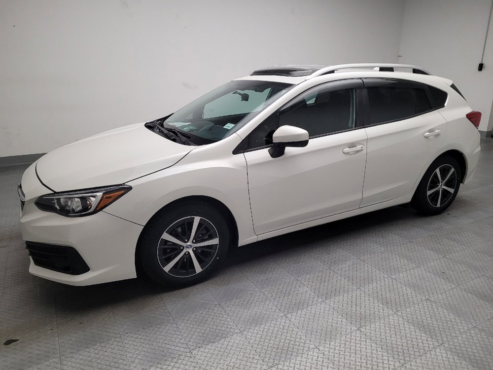 Used 2022 Subaru Impreza Premium image 2