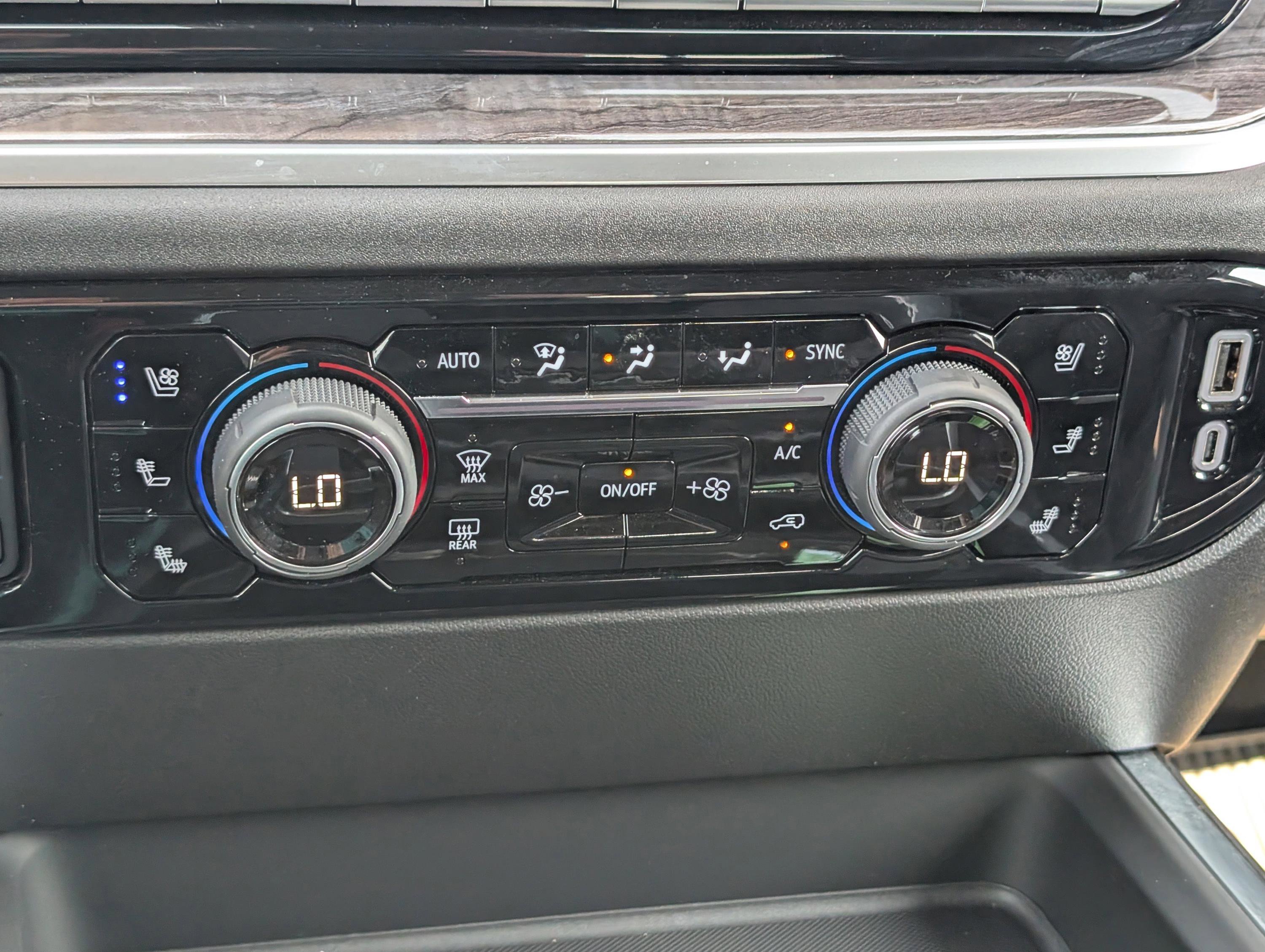 Certified 2025 Chevrolet Silverado 2500 LTZ w/ LTZ Plus Package image 32
