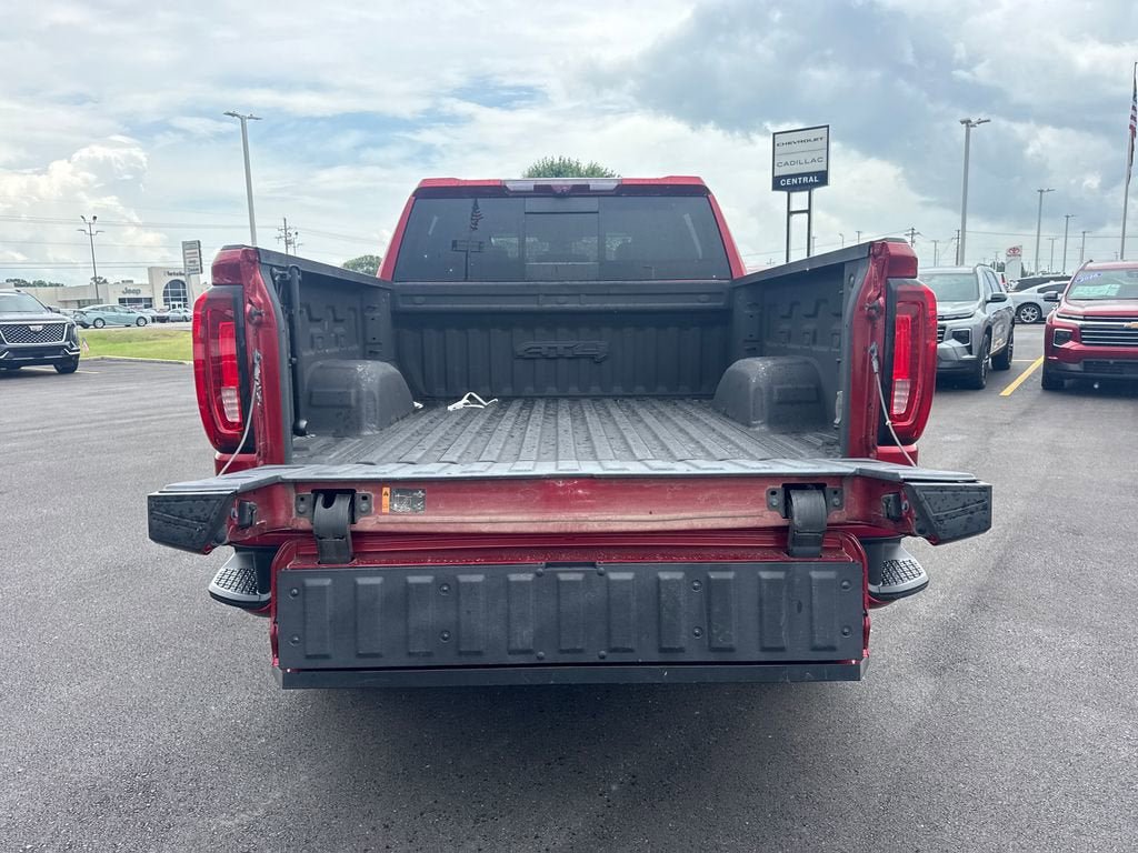 Used 2023 GMC Sierra 1500 AT4 w/ Technology Package AWD/4WD image 7