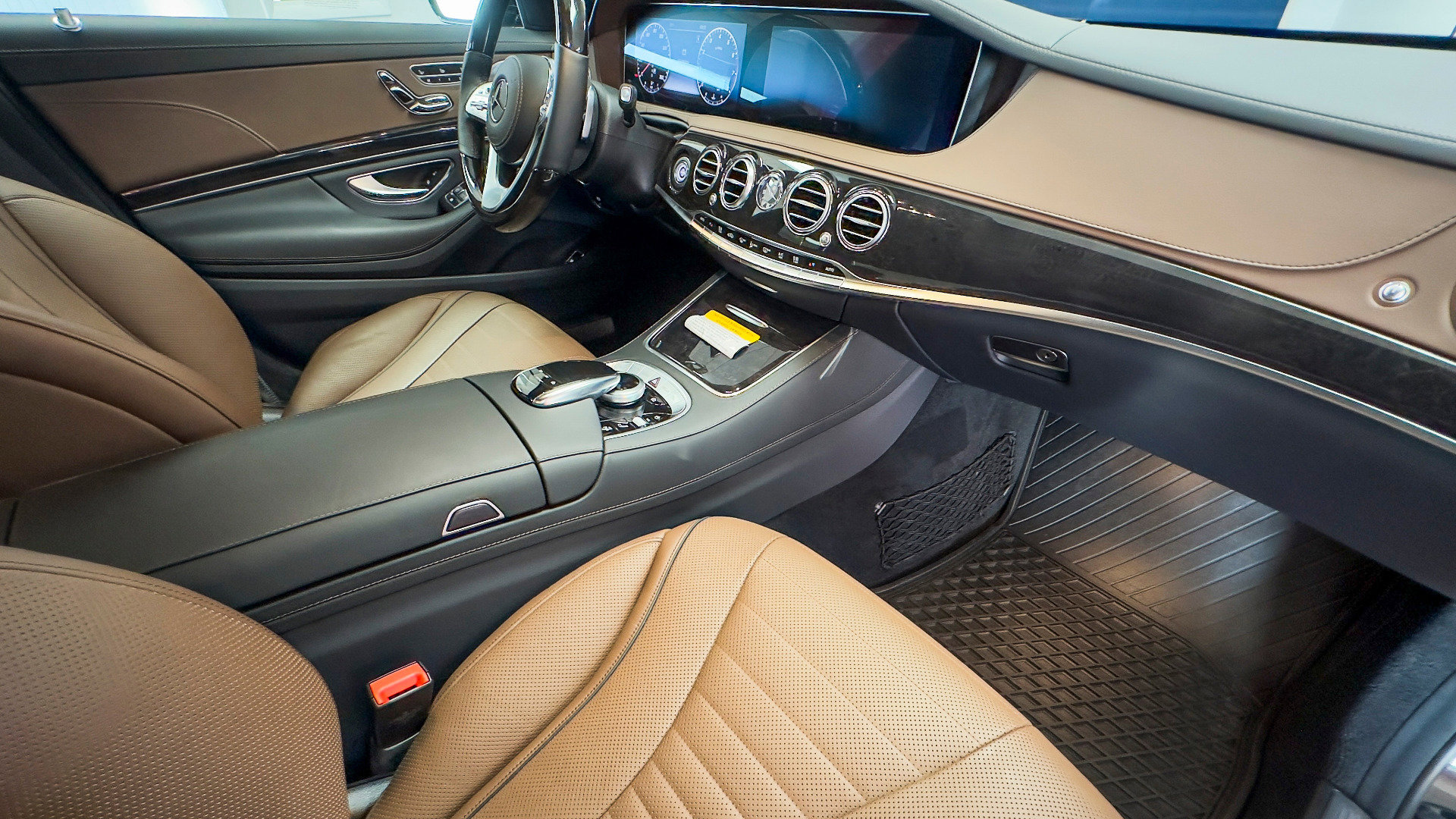 Used 2020 Mercedes-Benz S 560 Sedan image 49