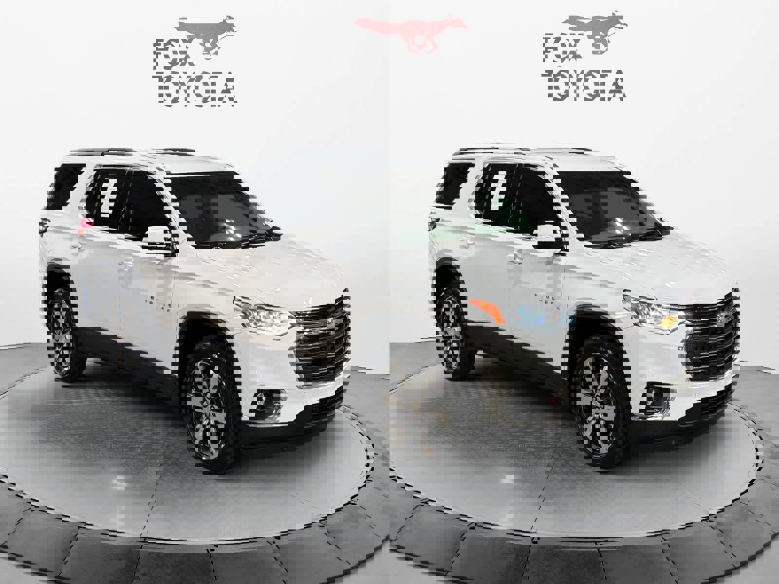 Used 2020 Chevrolet Traverse LT w/ LT Premium Package image 8