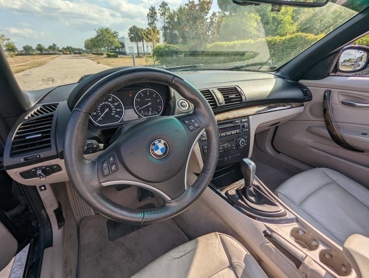 Used 2012 BMW 128i Convertible image 22