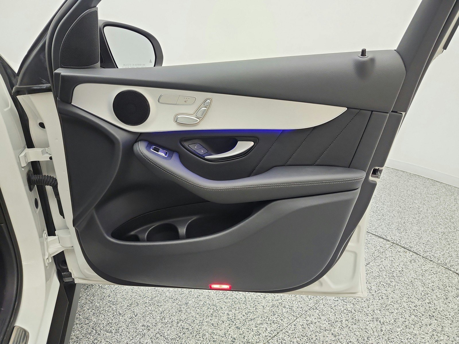 Used 2022 Mercedes-Benz GLC 300 image 19