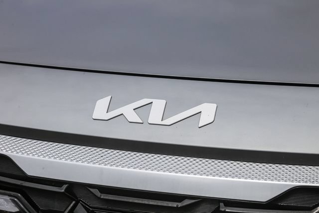 Used 2024 Kia Seltos S AWD/4WD image 6