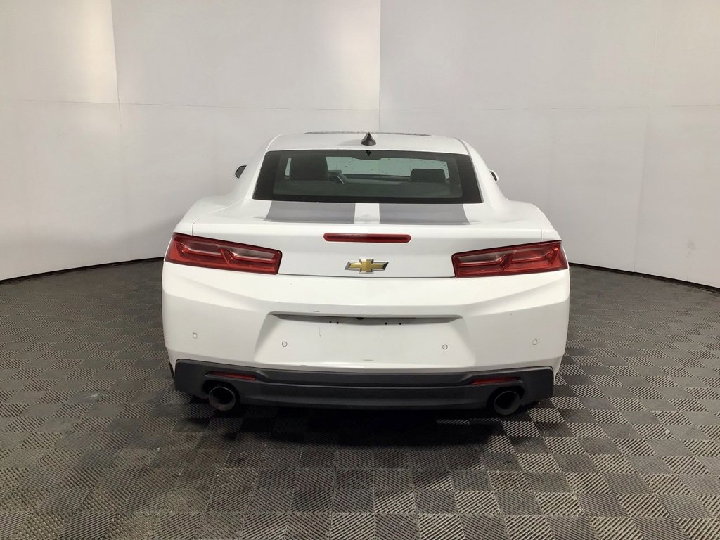 Used 2017 Chevrolet Camaro LT image 9