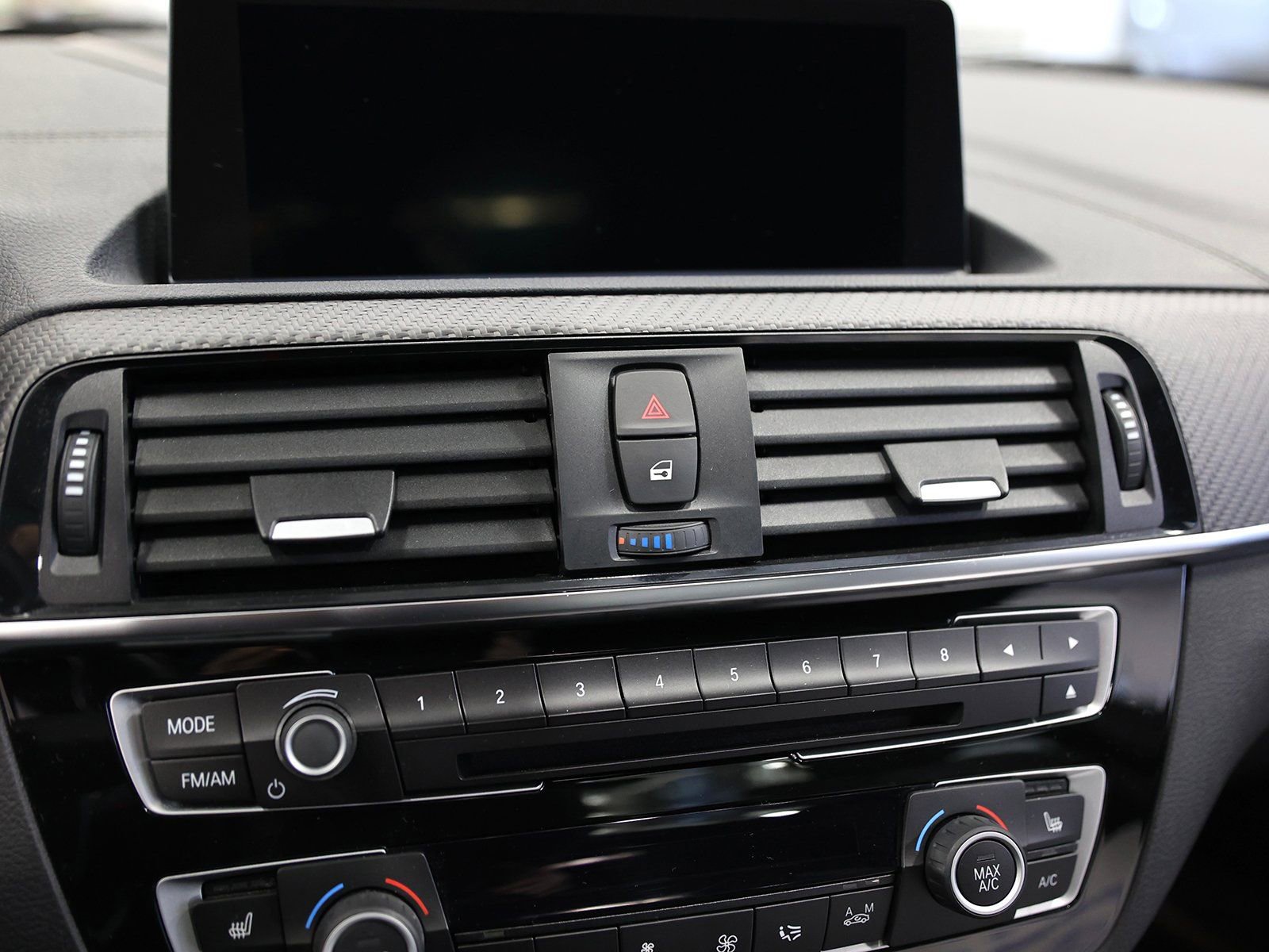 Used 2018 BMW M2 Base image 23