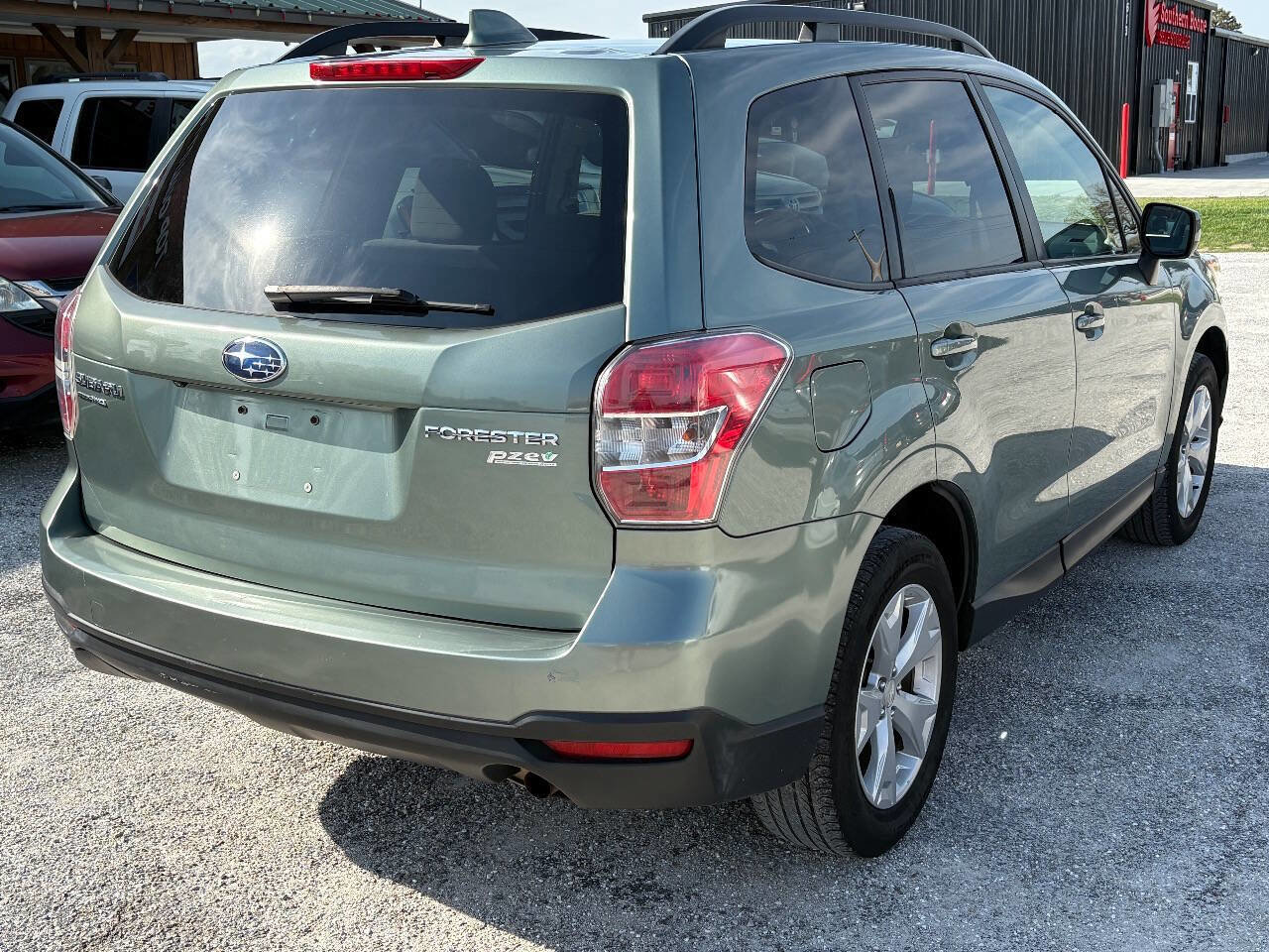 Used 2016 Subaru Forester 2.5i Premium w/ All-Weather Package image 13