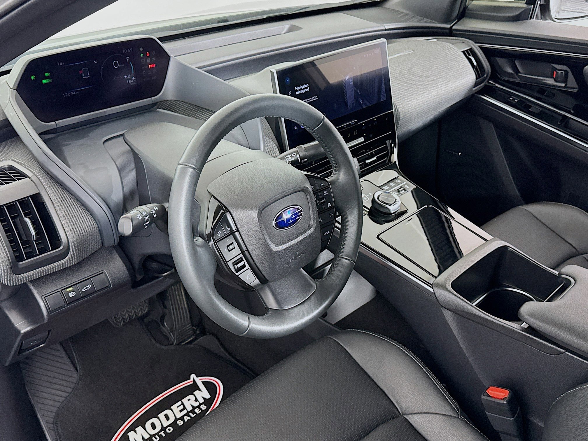 Used 2023 Subaru Solterra AWD image 5
