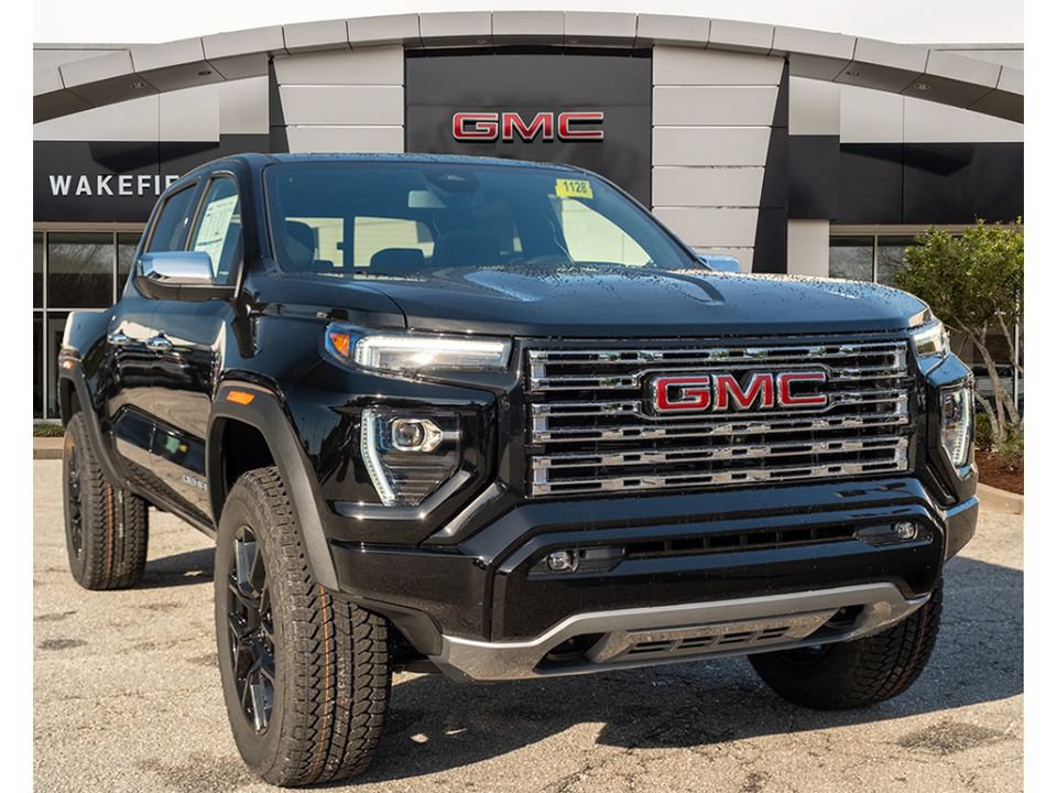 New 2026 GMC Canyon Denali w/ LPO, Denali Black Edition AWD/4WD image 1