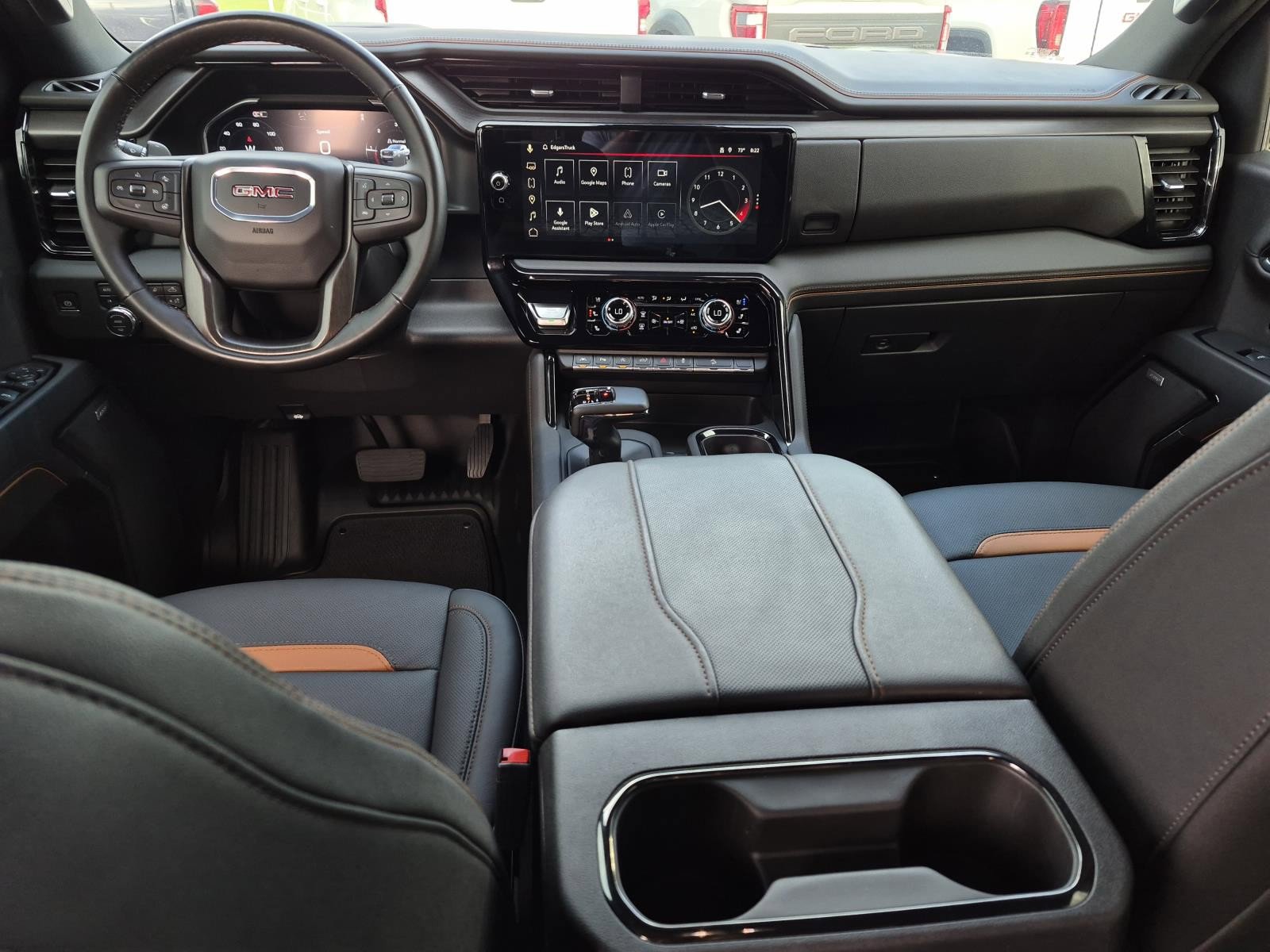 Certified 2024 GMC Sierra 1500 AT4 w/ Technology Package AWD/4WD image 17
