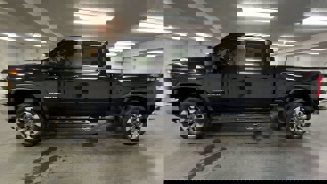 Certified 2024 Chevrolet Silverado 2500 LT w/ All Star Edition image 5