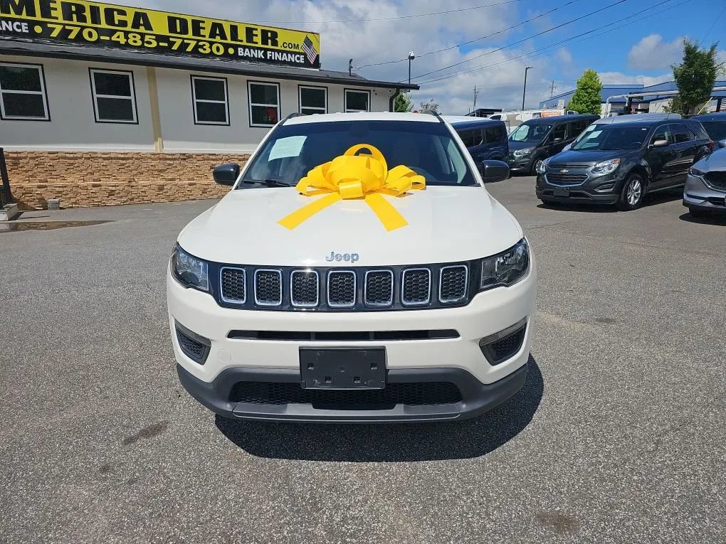 Used 2018 Jeep Compass Sport FWD image 4
